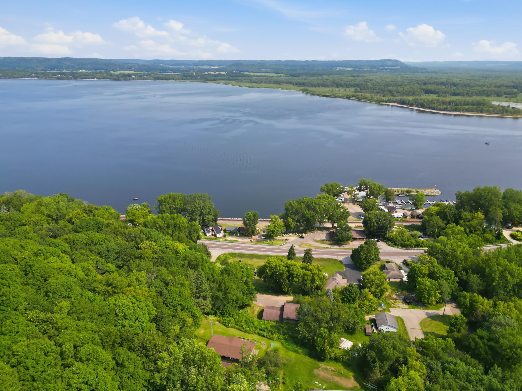 5th image of 22320 708Th St, Lake City, MN 55041 | MLS# 7127477