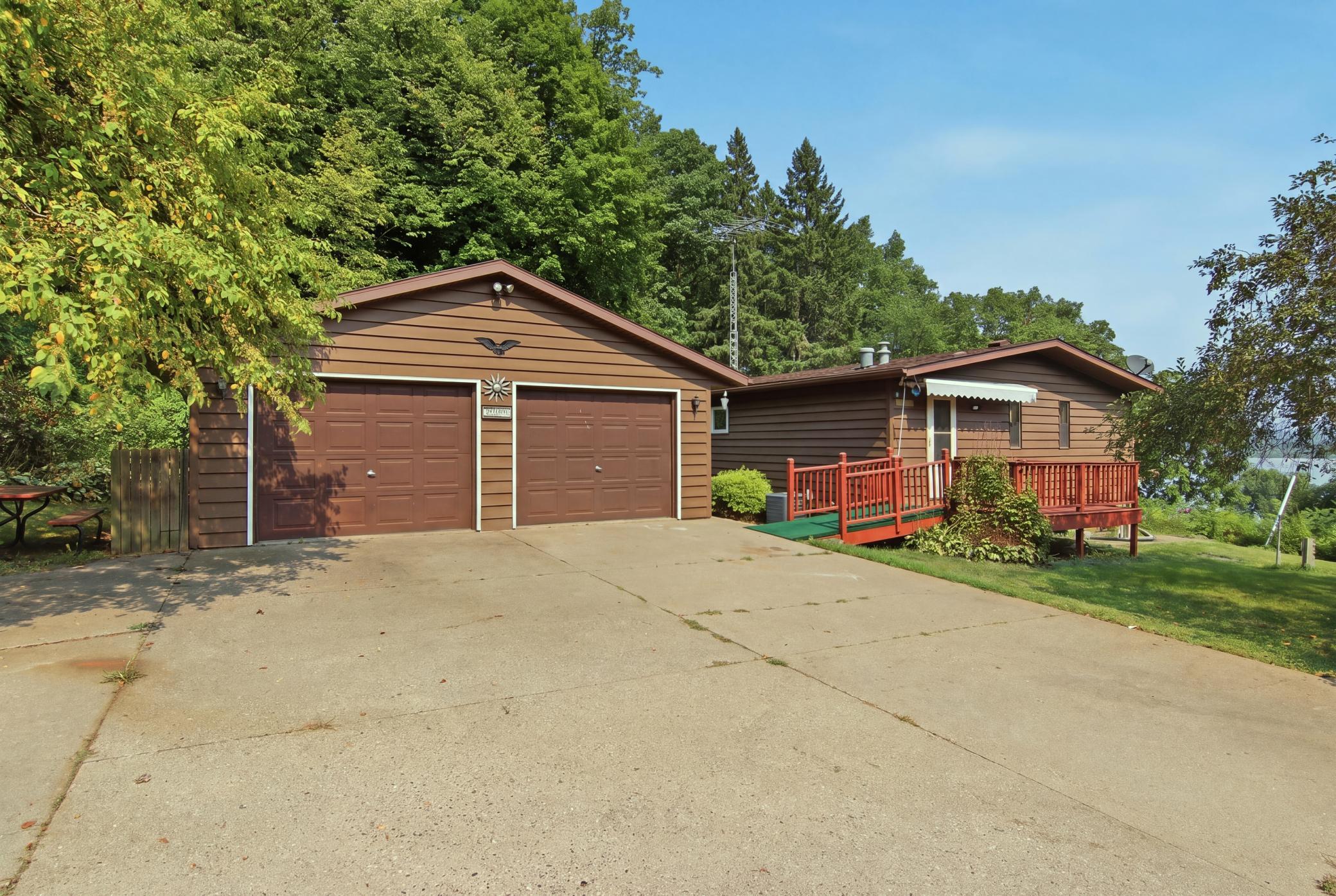 1st image of 22320 708th St, Lake City, MN 55041 | MLS# 7127477