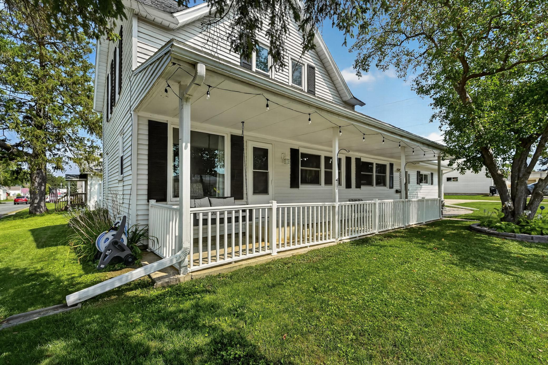 1st image of 103 4th St Sw, Stewartville, MN 55976 | MLS# 7127507