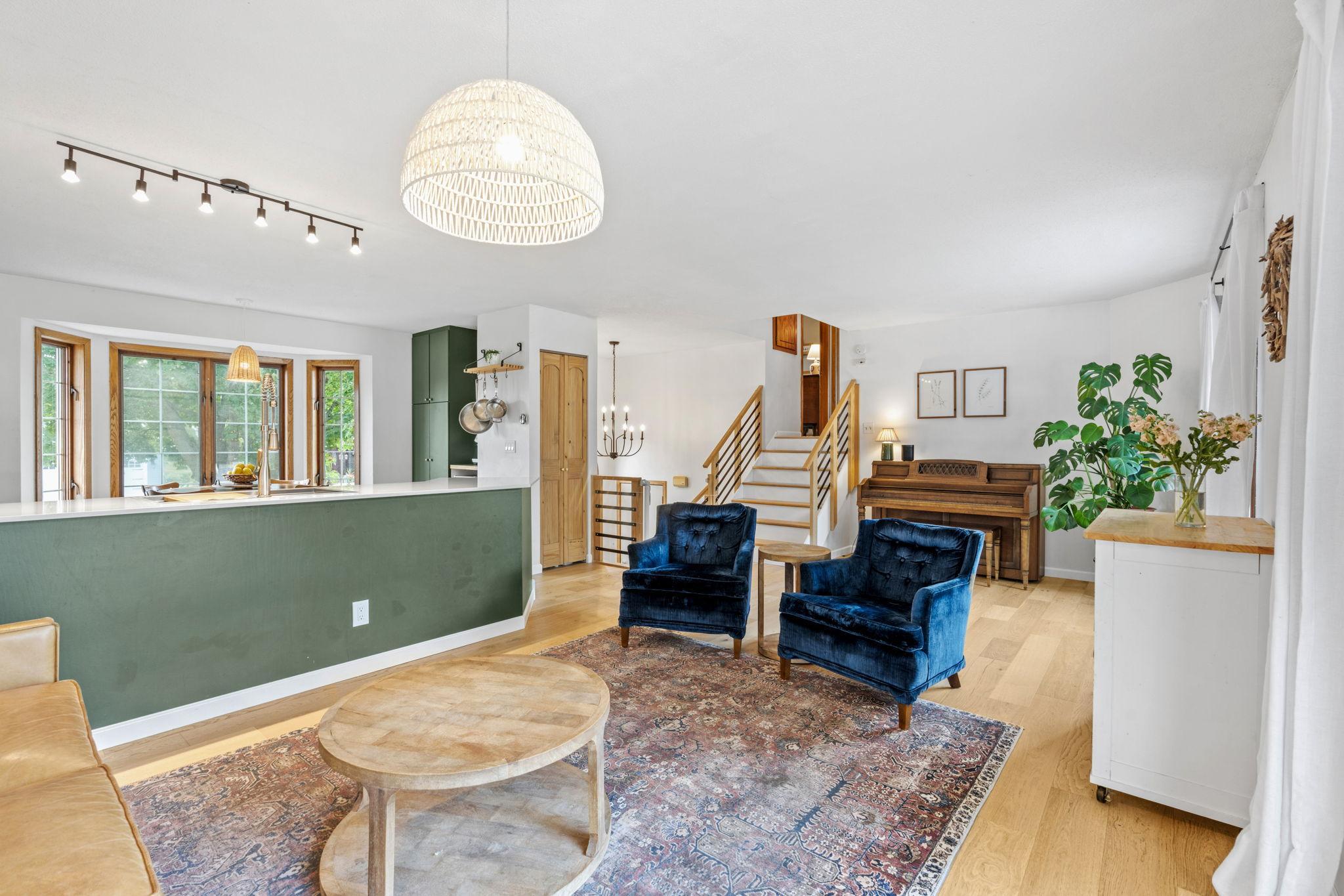 image of 8632 Seasons Ct, Woodbury, MN 55125 | MLS# 7127521