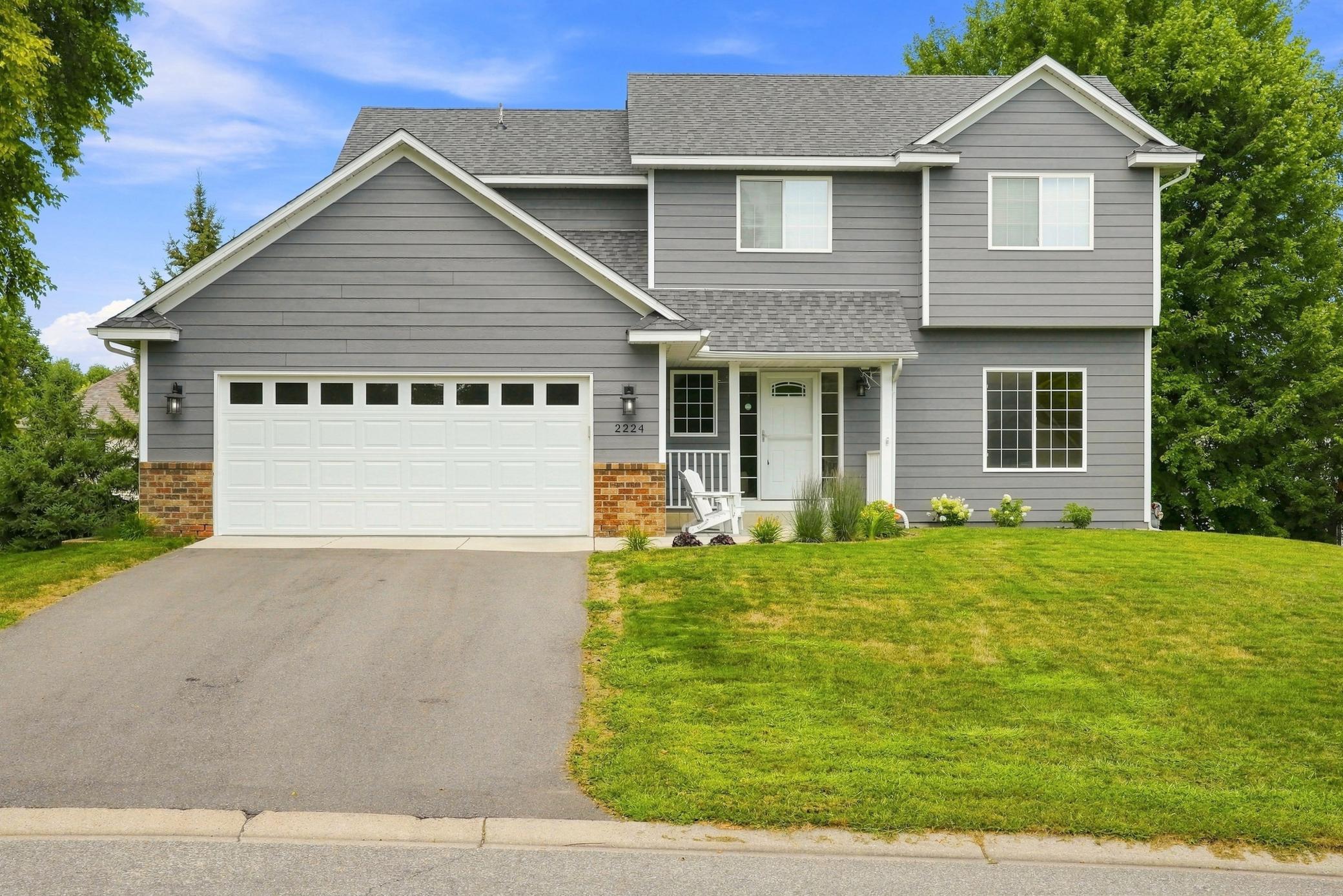 2nd image of 2224 Manuela Dr, Chaska, MN 55318 | MLS# 7127565