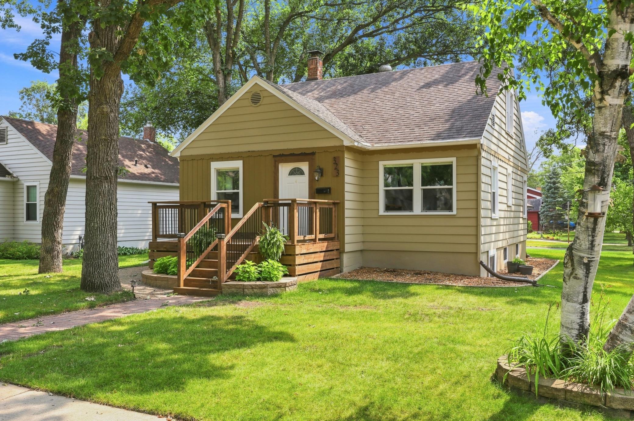 1st image of 323 Sherman St, Detroit Lakes, MN 56501 | MLS# 7127626