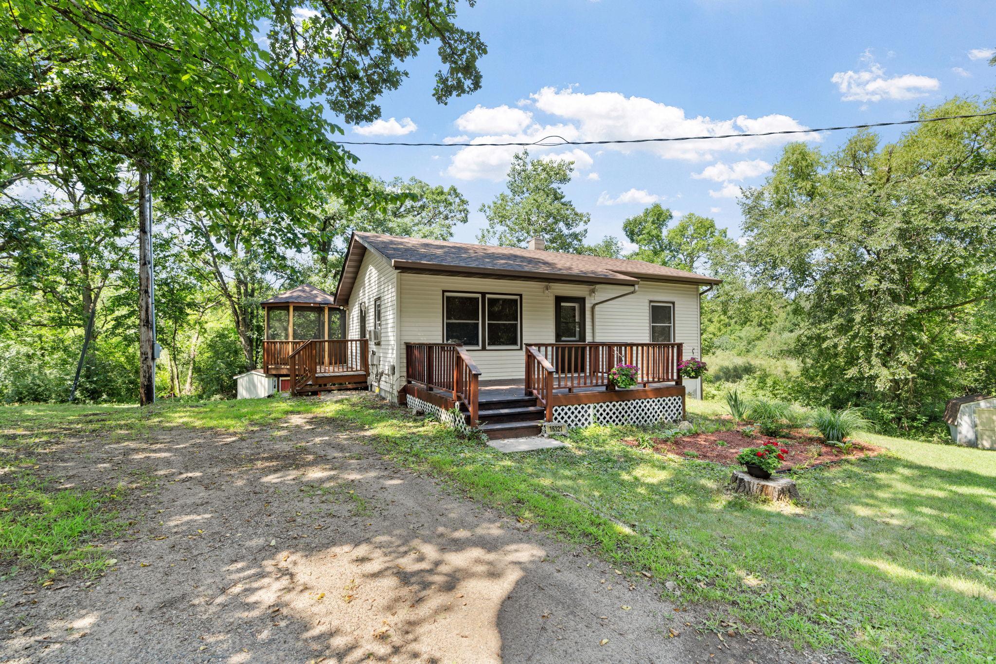1st image of 16321 Iresfeld Ave Nw, Clearwater, MN 55320 | MLS# 7127627