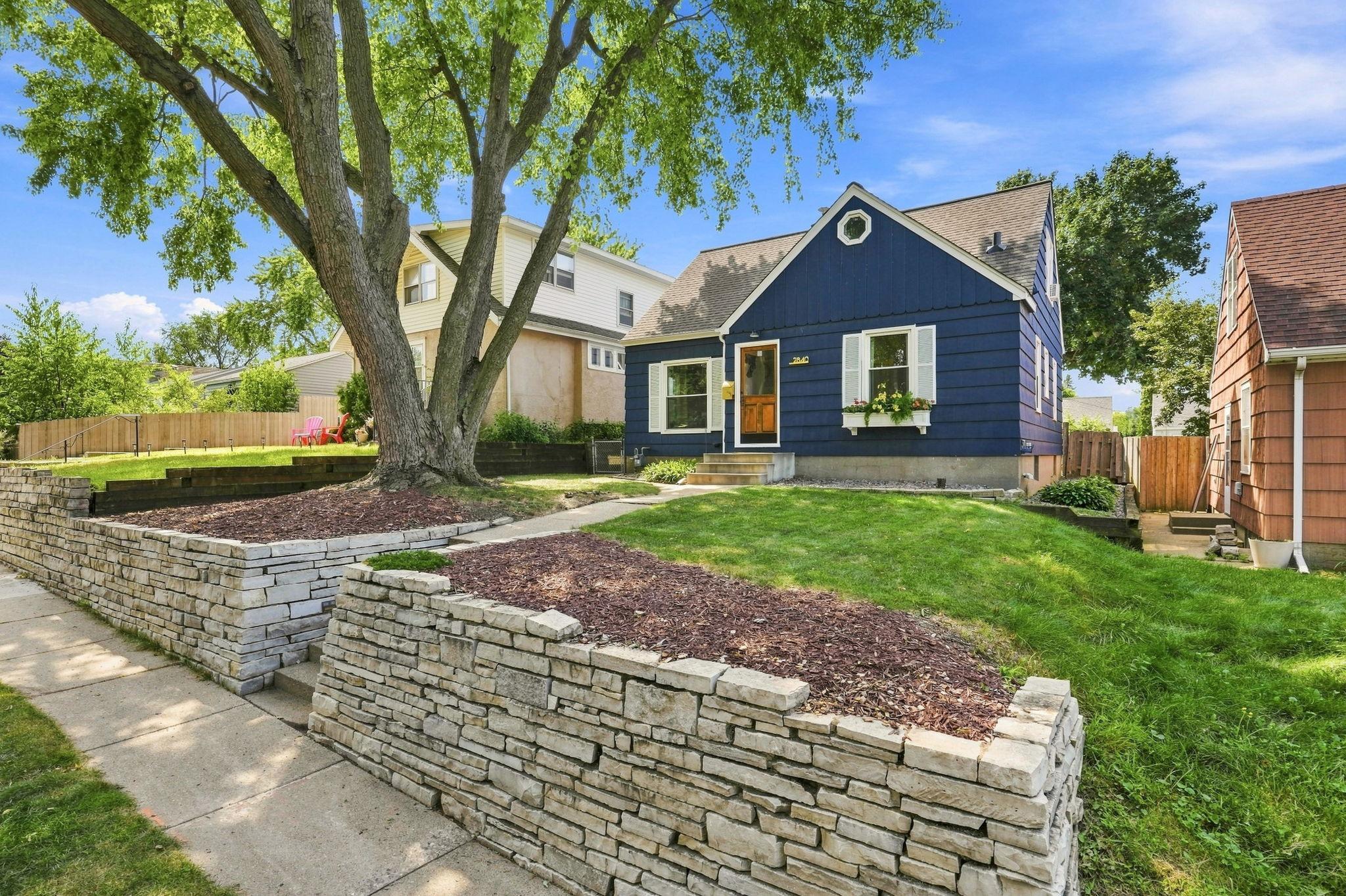 1st image of 2840 Brunswick Ave S, Minneapolis, MN 55416 | MLS# 7127642