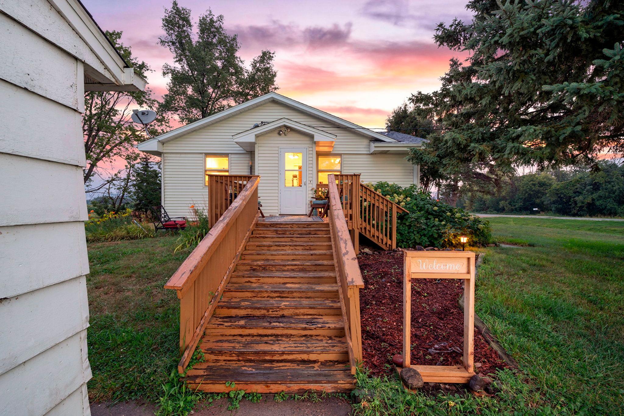 2nd image of 8225 20th Ave, Hugo, MN 55038 | MLS# 7127701