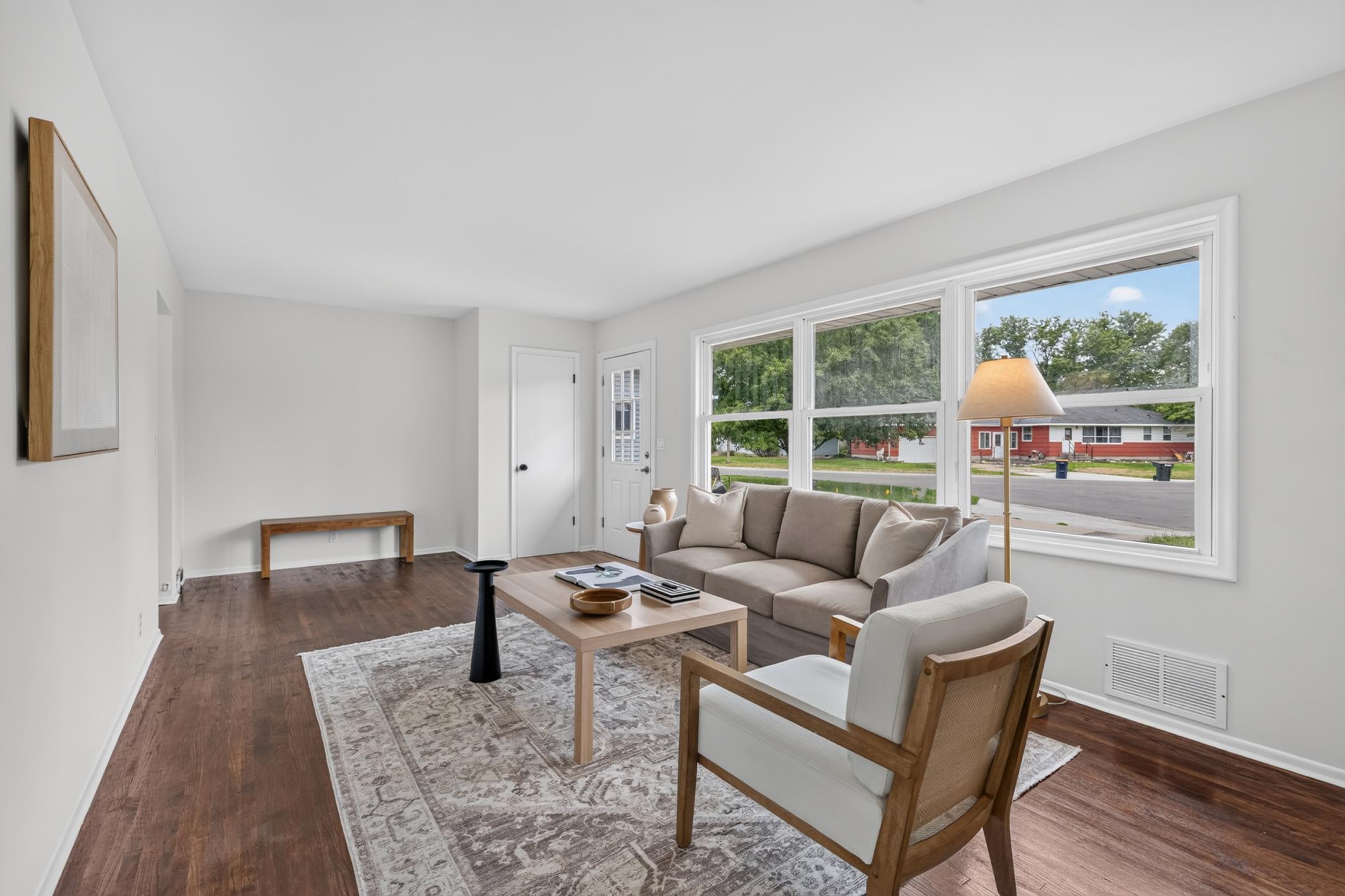 4th image of 1211 Sunnyside Dr, Farmington, MN 55024 | MLS# 7127749