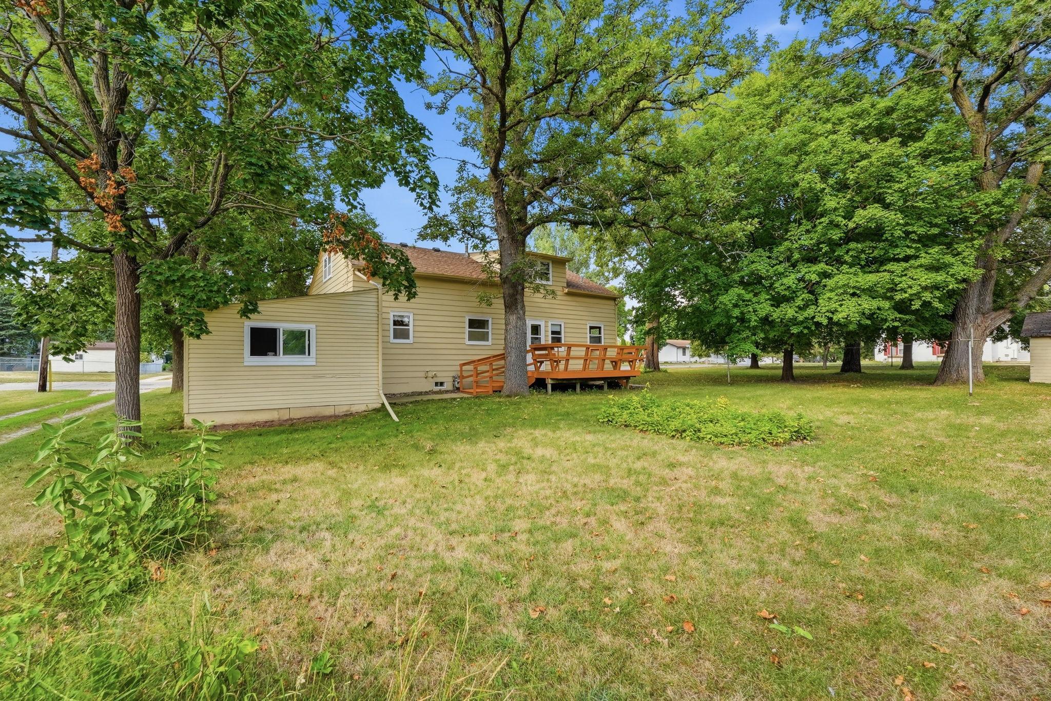 34th image of 1018 8th Ave E, Alexandria, MN 56308 | MLS# 7127752