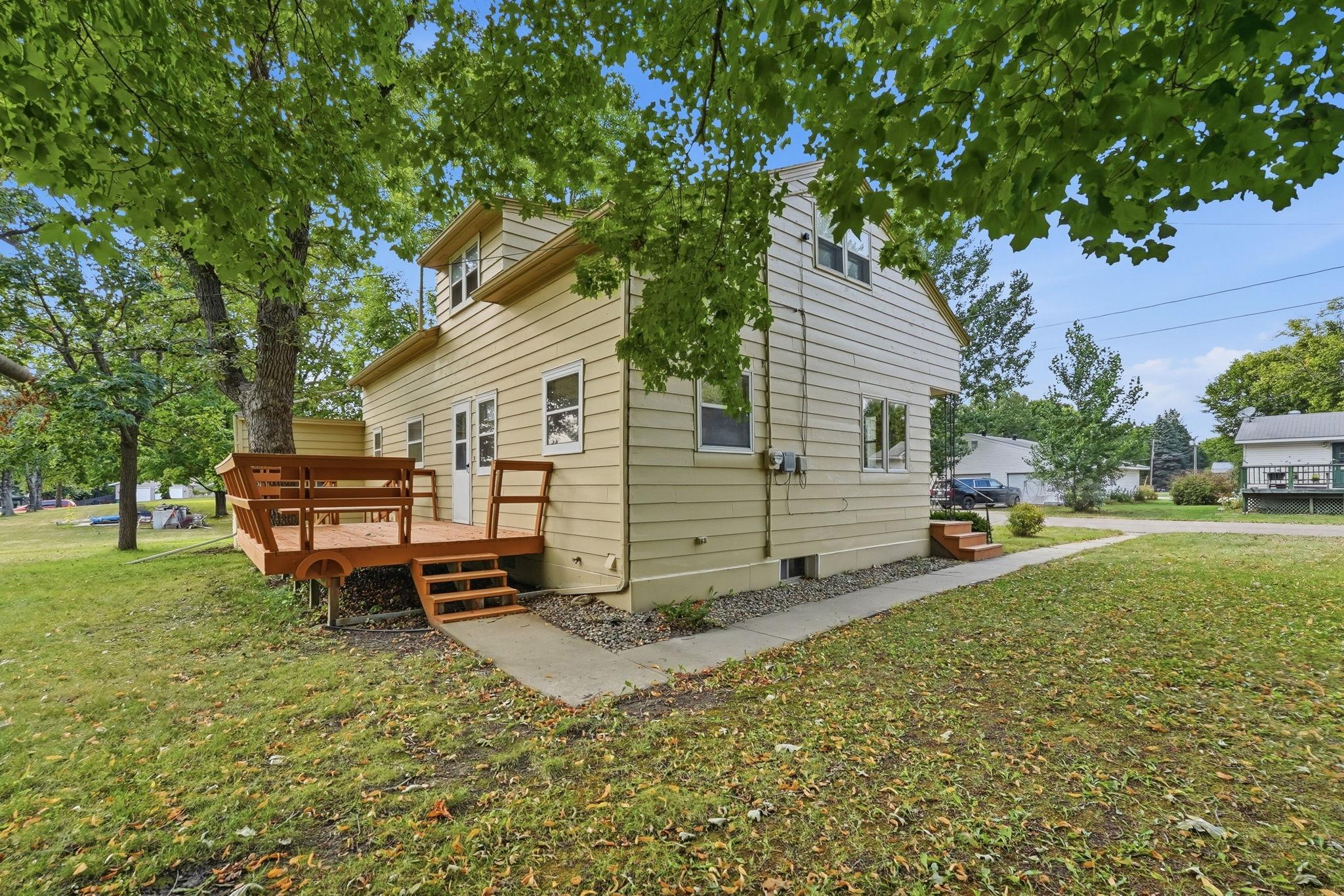 4th image of 1018 8Th Ave E, Alexandria, MN 56308 | MLS# 7127752