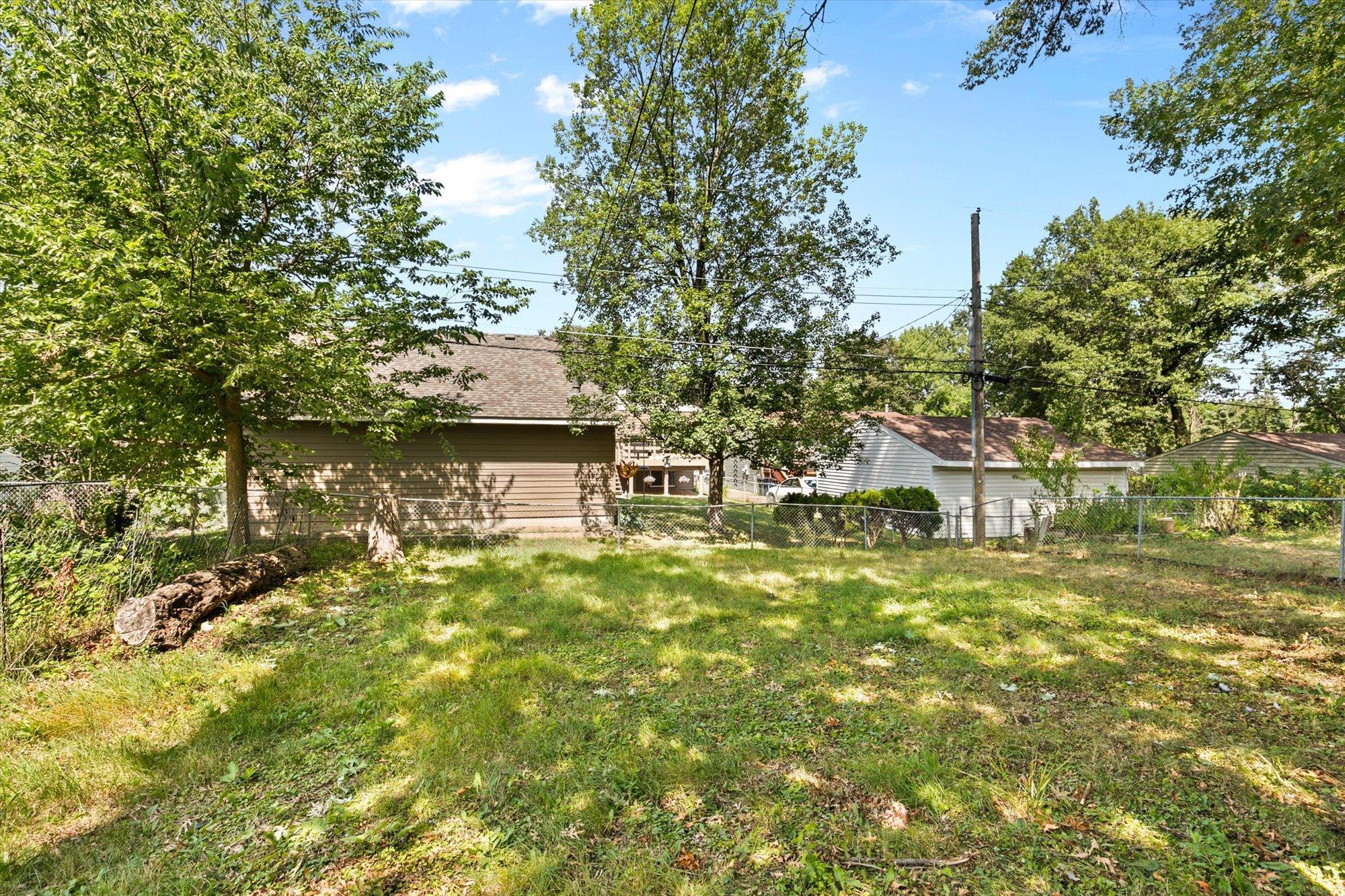 4th image of 677 California Ave E, Saint Paul, MN 55106 | MLS# 7127756