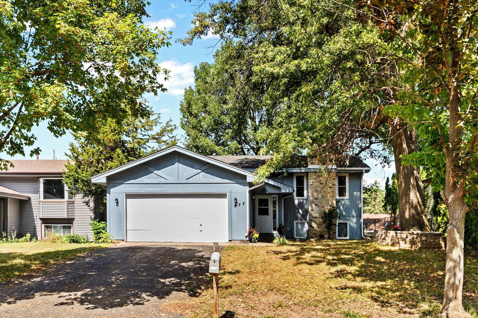 2nd image of 677 California Ave E, Saint Paul, MN 55106 | MLS# 7127756