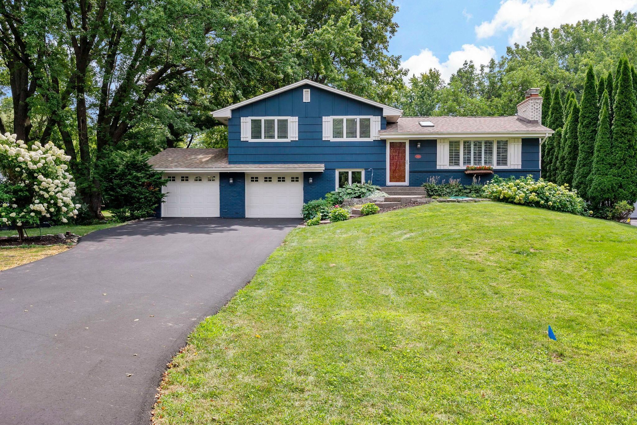 1st image of 5529 Benton Ave, Minneapolis, MN 55436 | MLS# 7127761