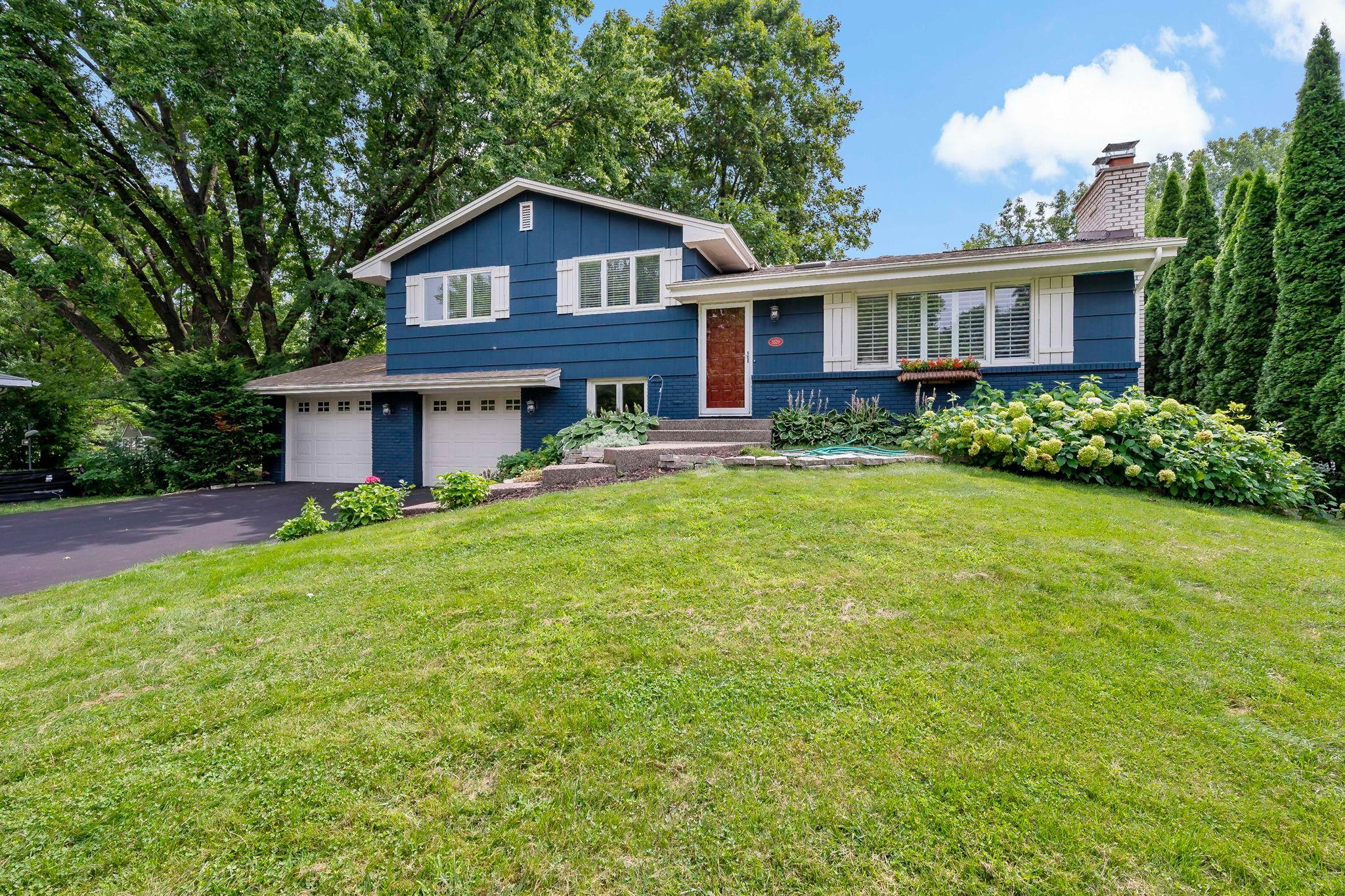 3rd image of 5529 Benton Ave, Minneapolis, MN 55436 | MLS# 7127761