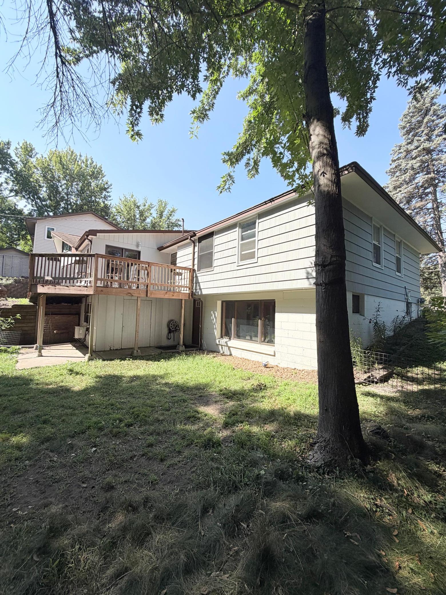 3rd image of 8625 Poplar Bridge Curv, Minneapolis, MN 55437 | MLS# 7127788