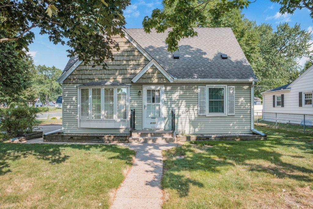 1st image of 8101 2nd Ave S, Minneapolis, MN 55420 | MLS# 7127811