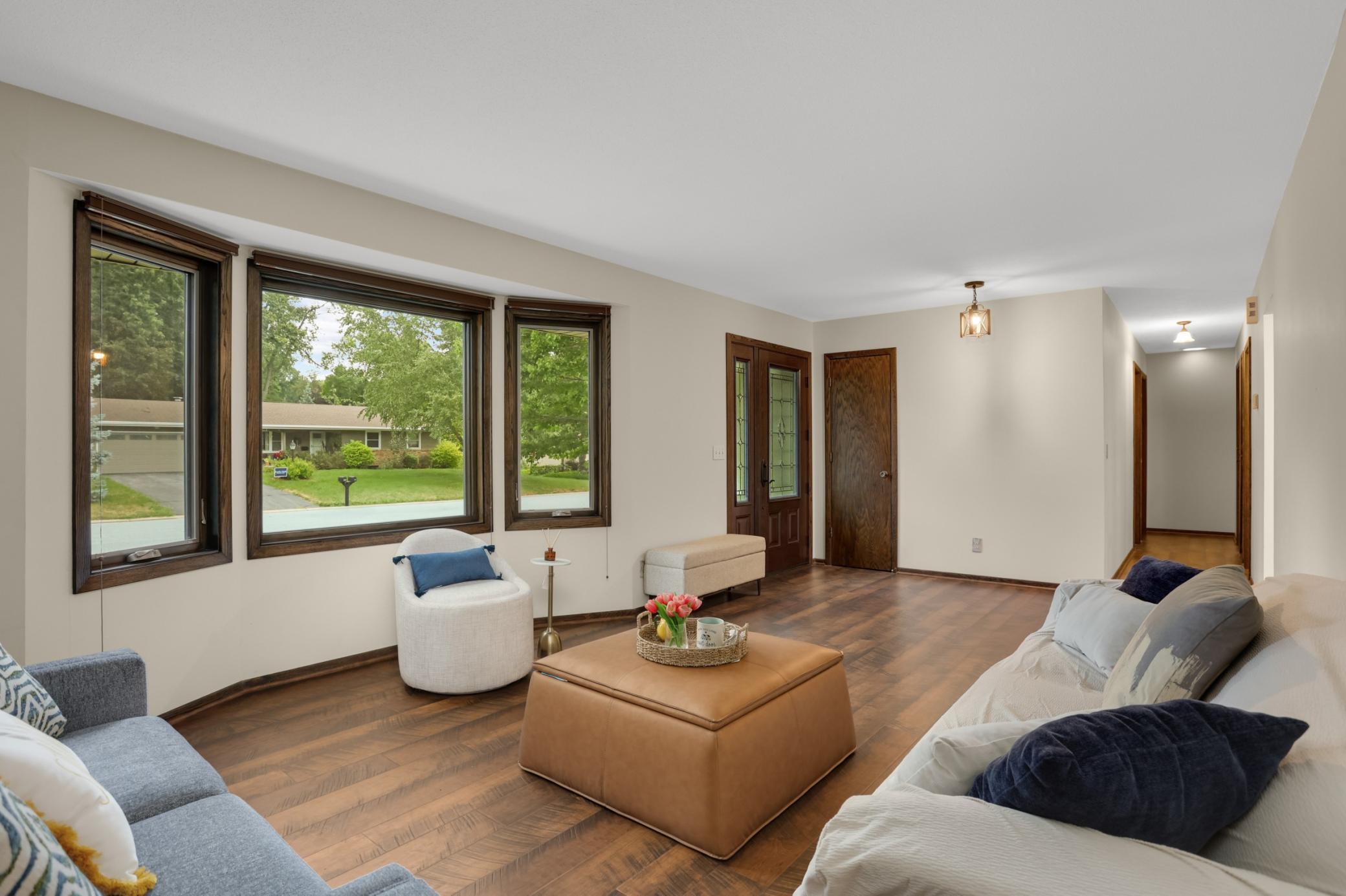 2nd image of 3609 Canterbury Dr, Minneapolis, MN 55431 | MLS# 7127854
