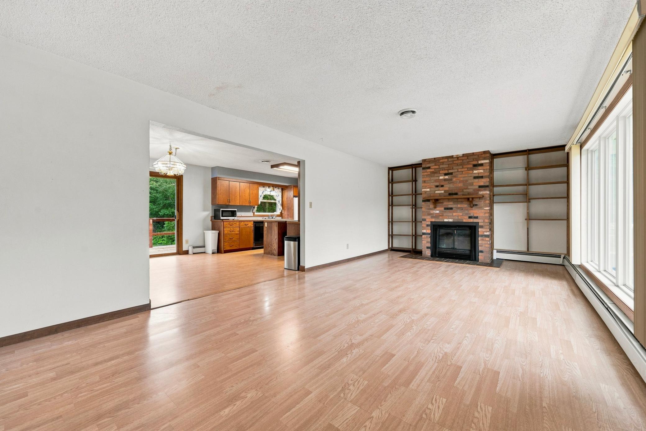 2nd image of 1207 N Mckay Ave Ne, Alexandria, MN 56308 | MLS# 7127869
