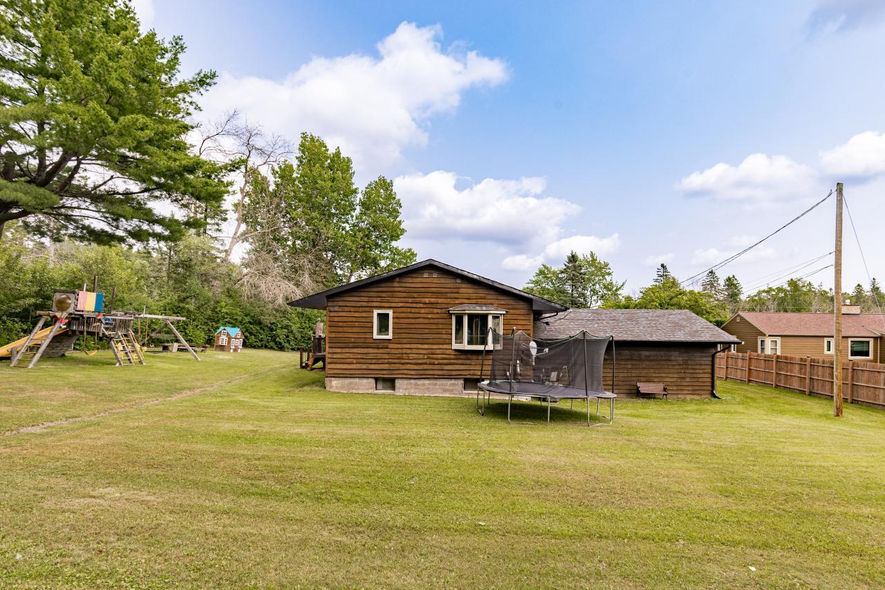 4th image of 4019 Chambersburg Ave, Duluth, MN 55811 | MLS# 7127893