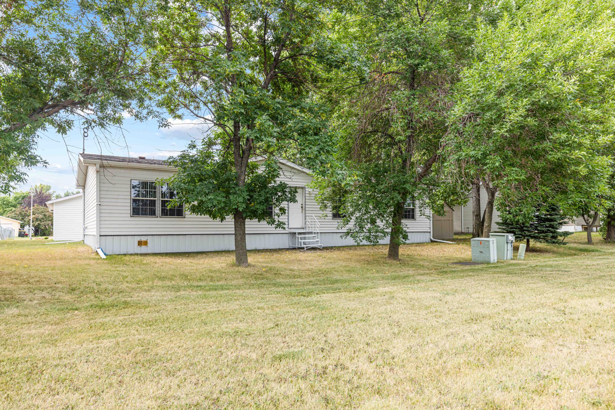 30th image of 403 11th Ave Nw, West Fargo, ND 58078 | MLS# 7127894