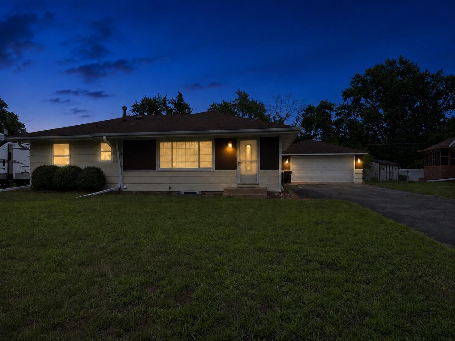 24th image of 11219 Bittersweet St Nw, Minneapolis, MN 55433 | MLS# 7127902