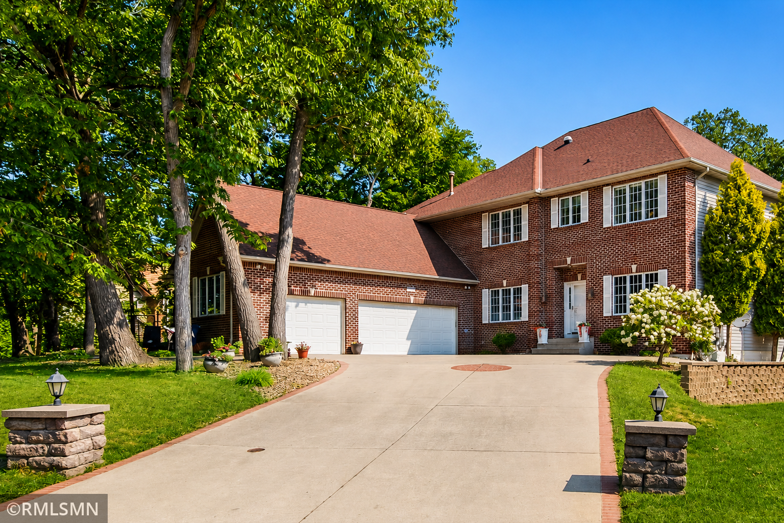 1st image of 17816 93rd Pl N, Maple Grove, MN 55311 | MLS# 7127910