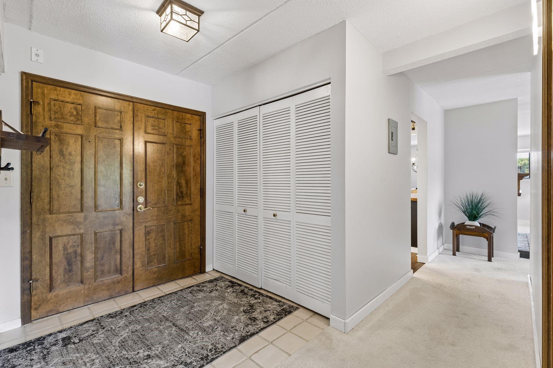 3rd image of 6710 Vernon Ave S #410, Minneapolis, MN 55436 | MLS# 7127923