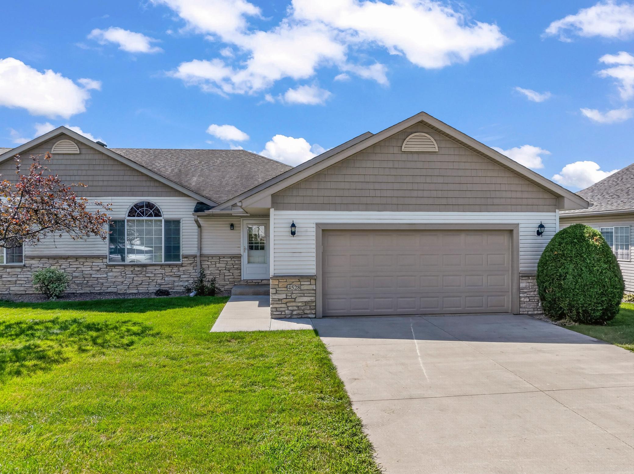 4th image of 4528 Prairie View Pl Nw, Rochester, MN 55901 | MLS# 7127980