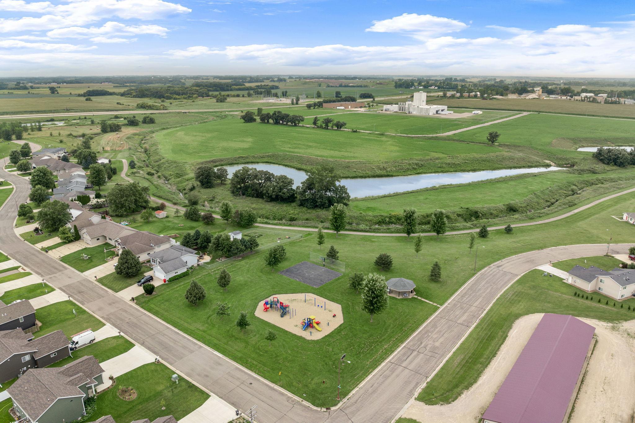 5th image of 703 25Th Ave Nw, Austin, MN 55912 | MLS# 7127996