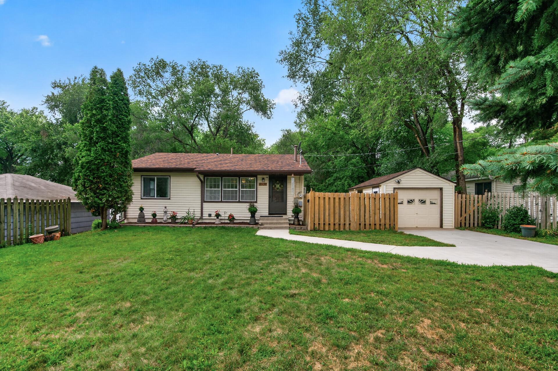 1st image of 10138 Harriet Ave S, Minneapolis, MN 55420 | MLS# 7128028