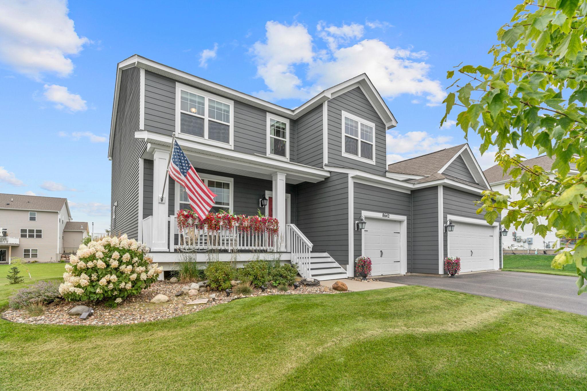 2nd image of 8642 189th St W, Lakeville, MN 55044 | MLS# 7128042