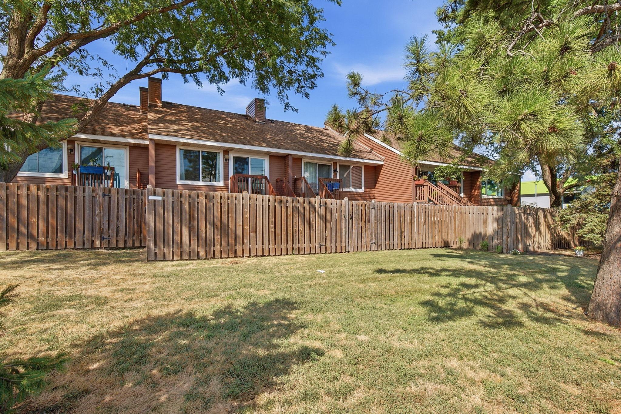 23rd image of 2313 Territorial Rd, Saint Paul, MN 55114 | MLS# 7128073