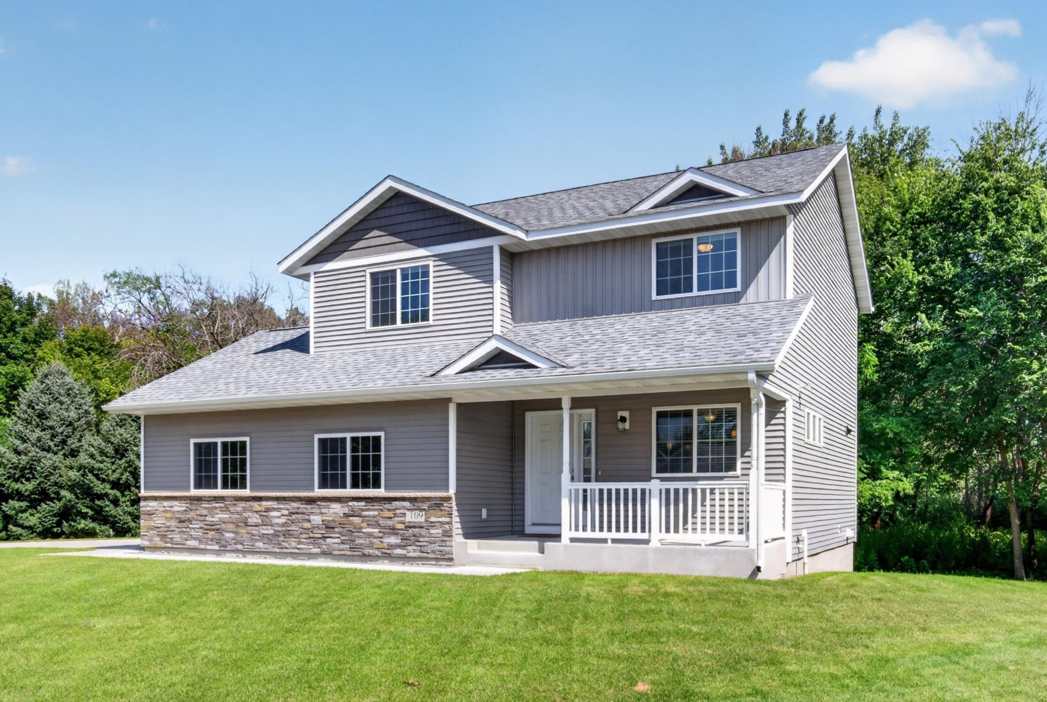 3rd image of 109 Peridot Ct, Mankato, MN 56001 | MLS# 7128155