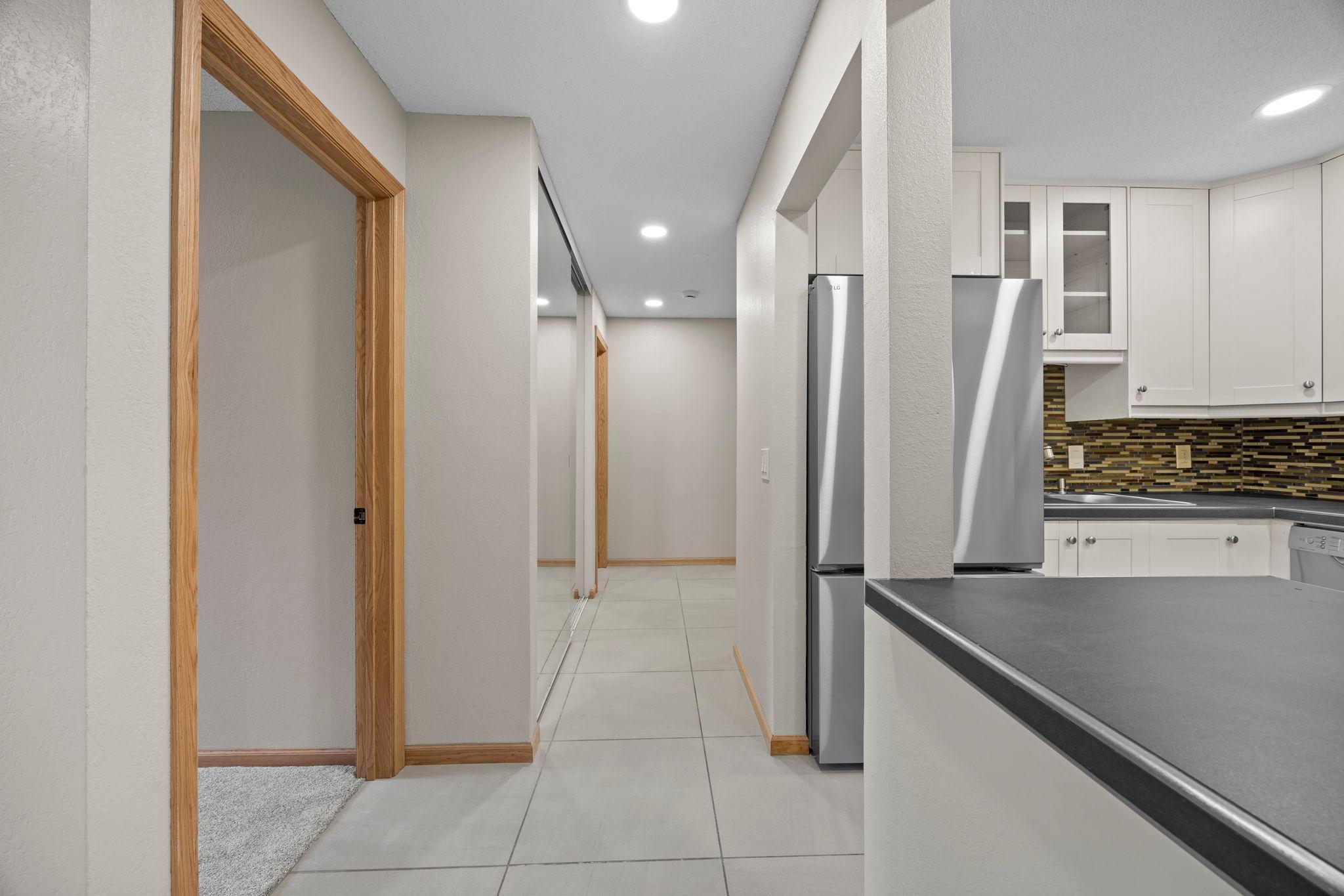 3rd image of 3420 Golfview Dr #123, Saint Paul, MN 55123 | MLS# 7128158