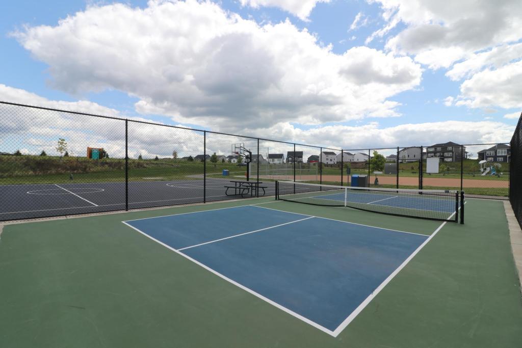 14th image of 4787 Airlake Dr, Saint Paul, MN 55129 | MLS# 7128211