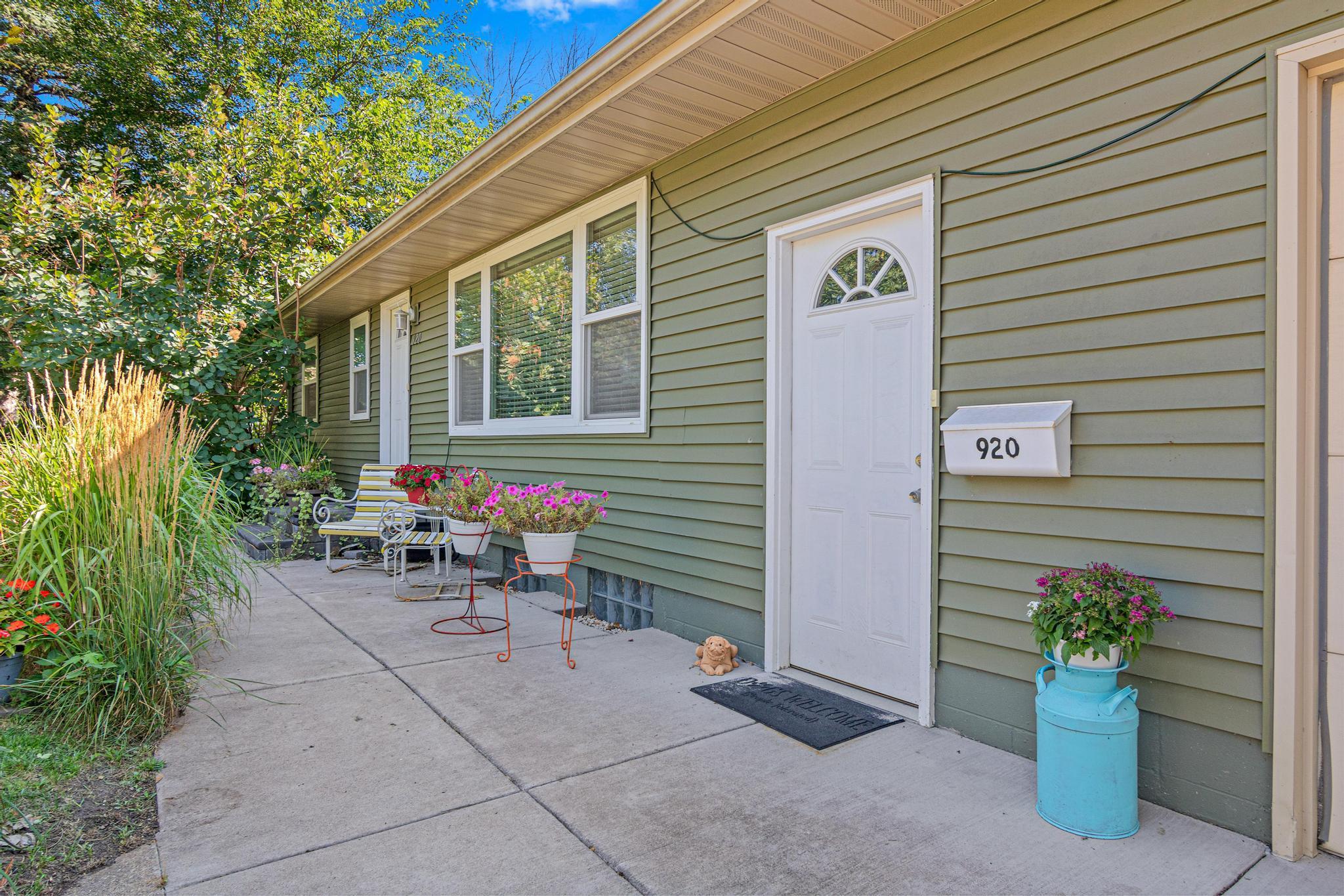 2nd image of 920 Westwood Ln, Anoka, MN 55303 | MLS# 7128218