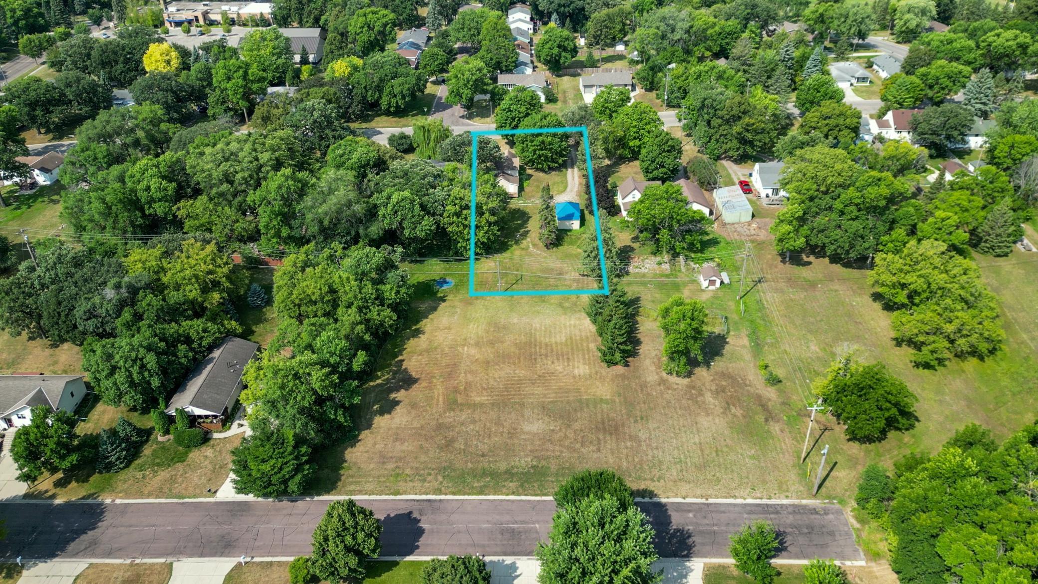 3rd image of 614 Springen Ave, Fergus Falls, MN 56537 | MLS# 7128282