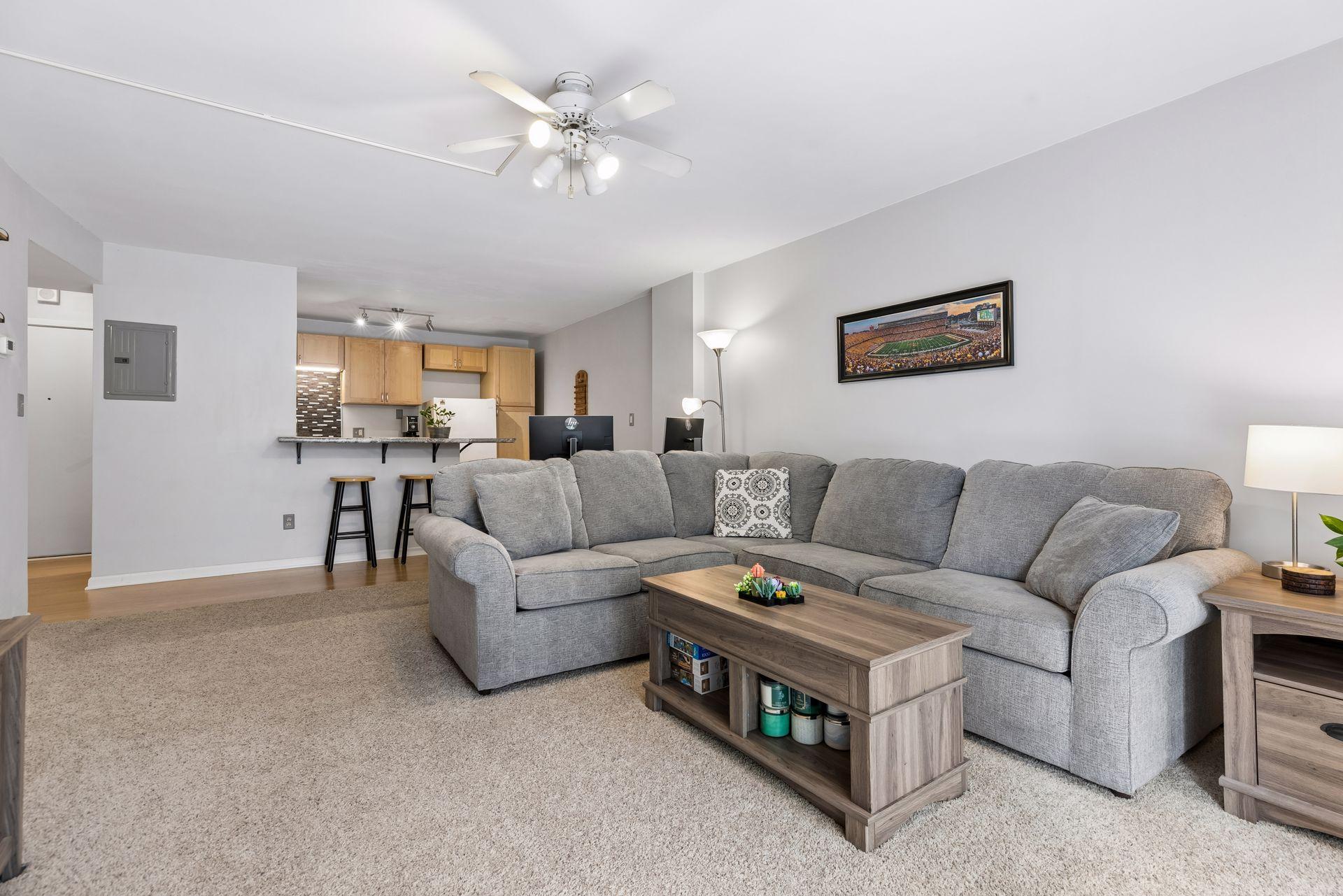 2nd image of 1200 Nicollet Mall #313, Minneapolis, MN 55403 | MLS# 7128302