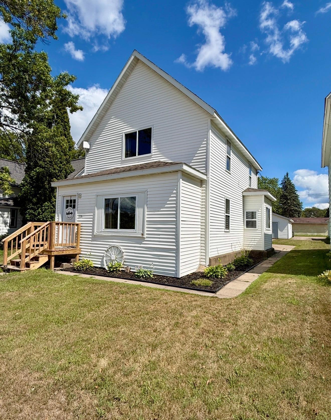 2nd image of 508 4th St Ne, Little Falls, MN 56345 | MLS# 7128311