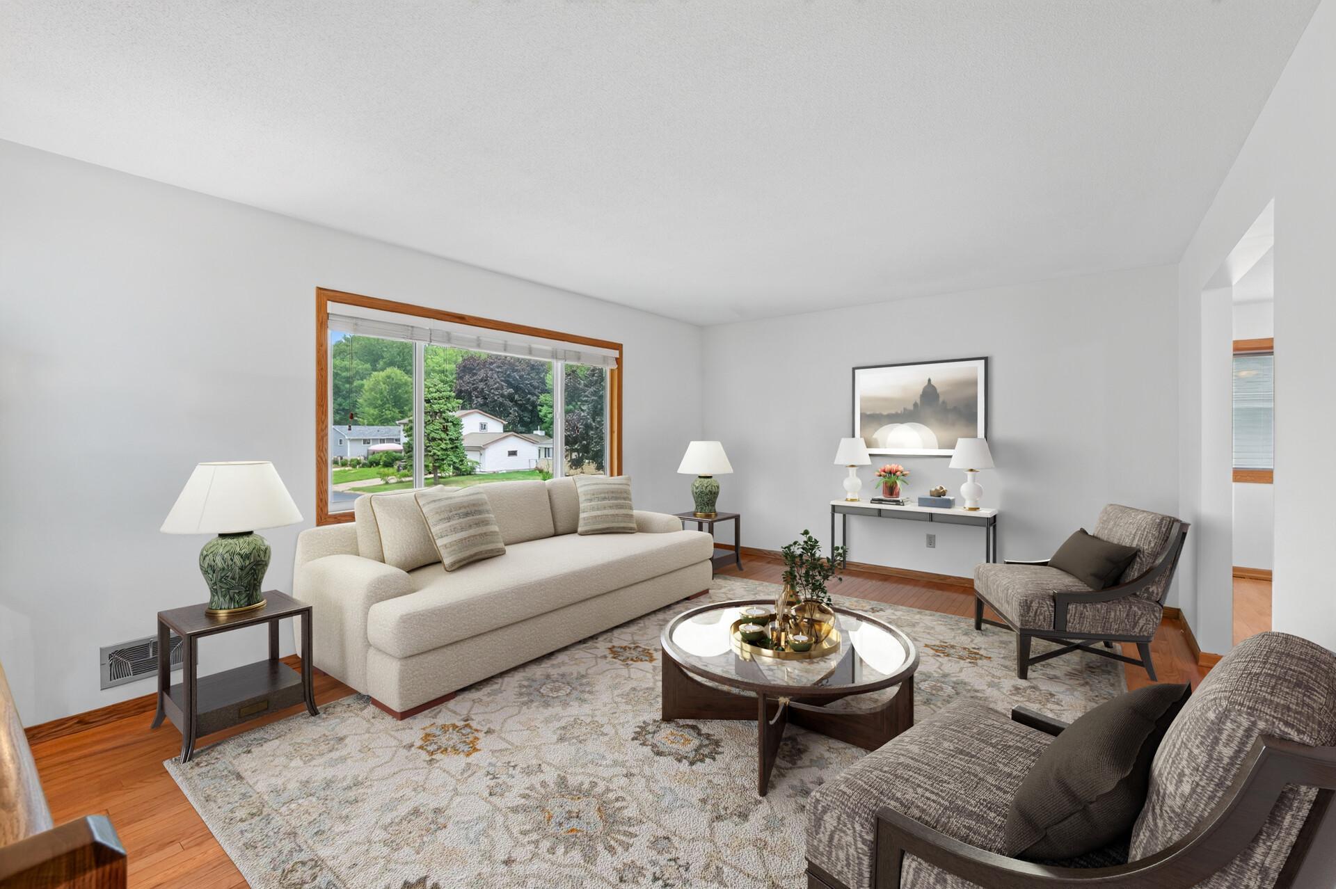 2nd image of 1630 Fairway Dr Ne, Minneapolis, MN 55421 | MLS# 7128325