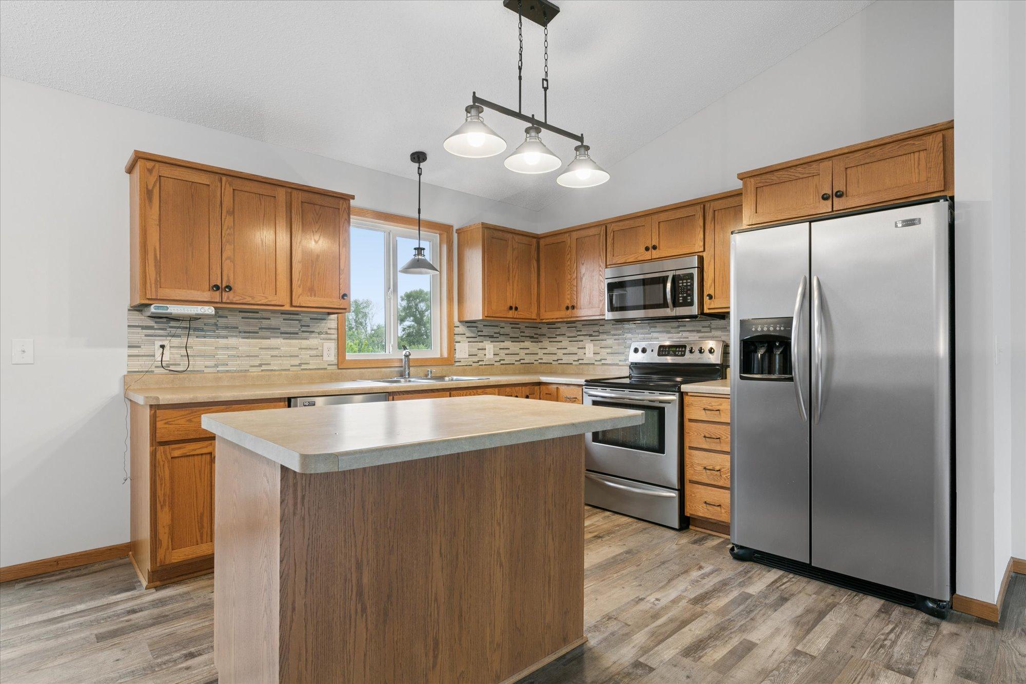 2nd image of 407 66th St Sw, Waverly, MN 55390 | MLS# 7128342