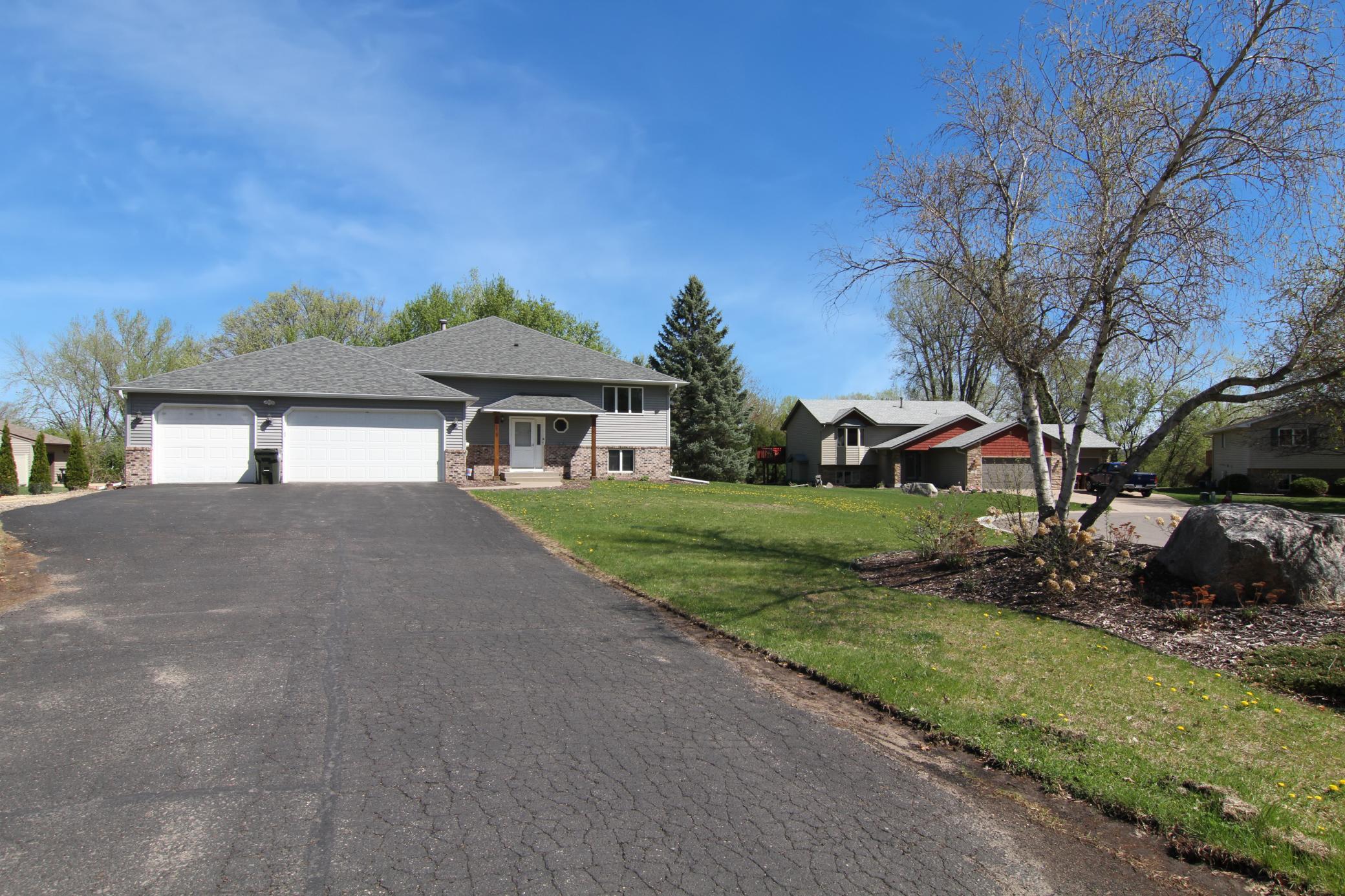 3rd image of 7818 Davidson Ct, Inver Grove Heights, MN 55076 | MLS# 7128388