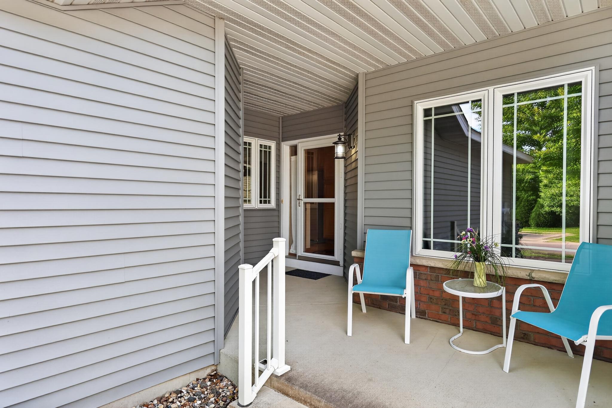 5th image of 2703 Village Dr, Faribault, MN 55021 | MLS# 7128390