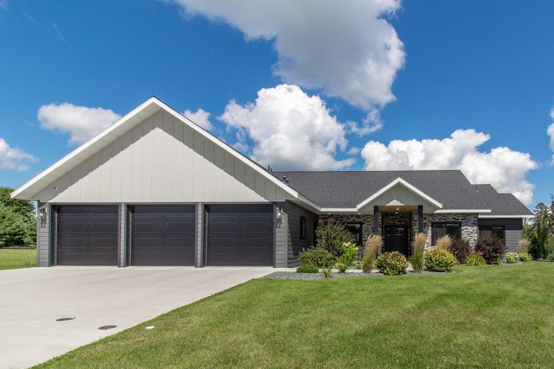 1st image of 129 Altavista Dr, Detroit Lakes, MN 56501 | MLS# 7128401