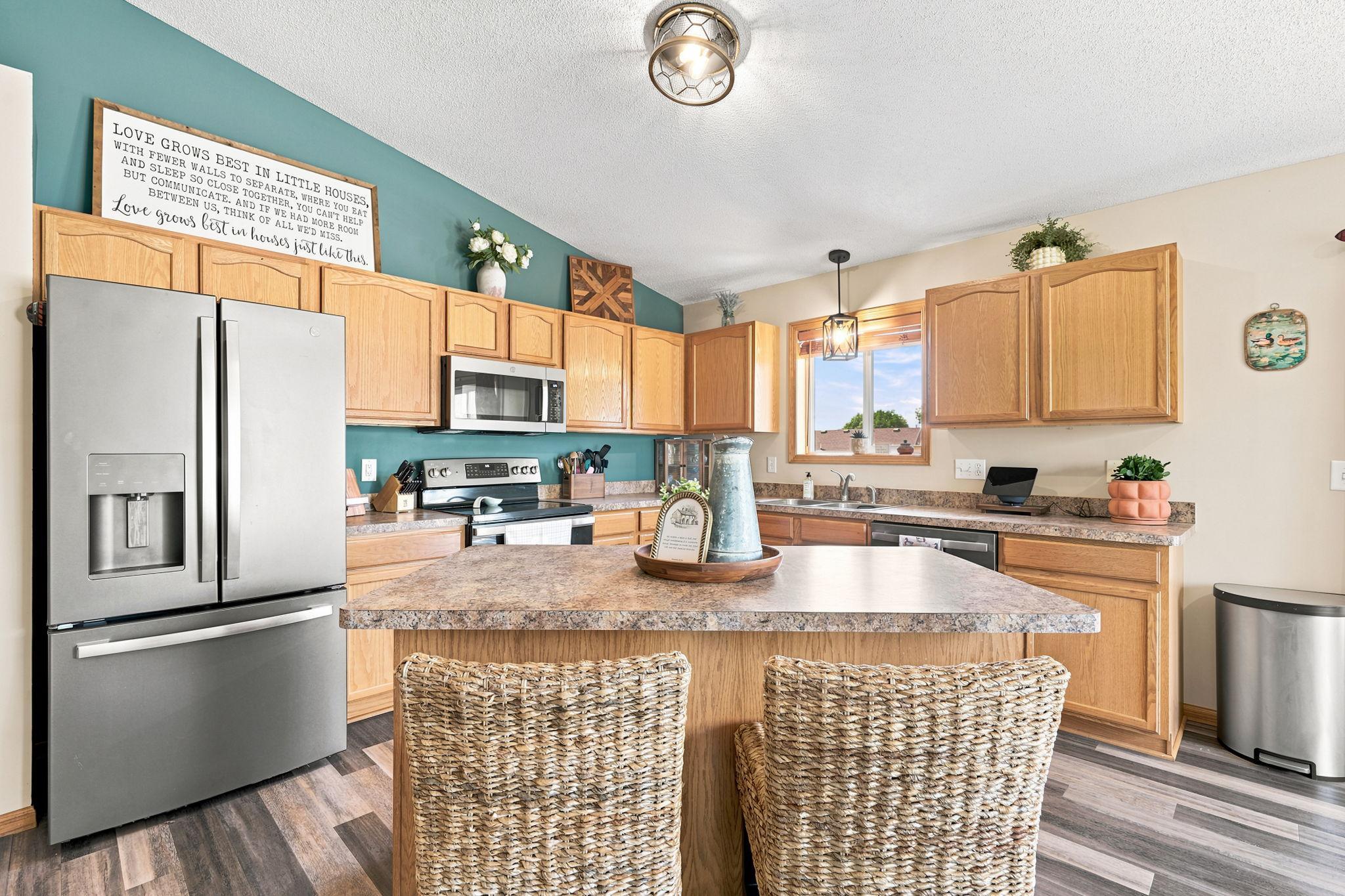 4th image of 926 Steamboat Ln, Montrose, MN 55363 | MLS# 7128415