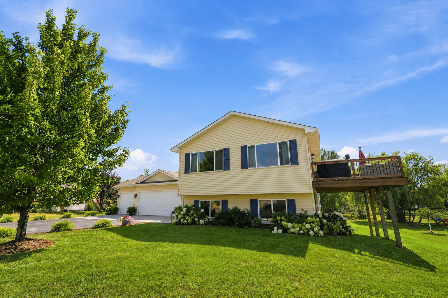 1st image of 926 Steamboat Ln, Montrose, MN 55363 | MLS# 7128415