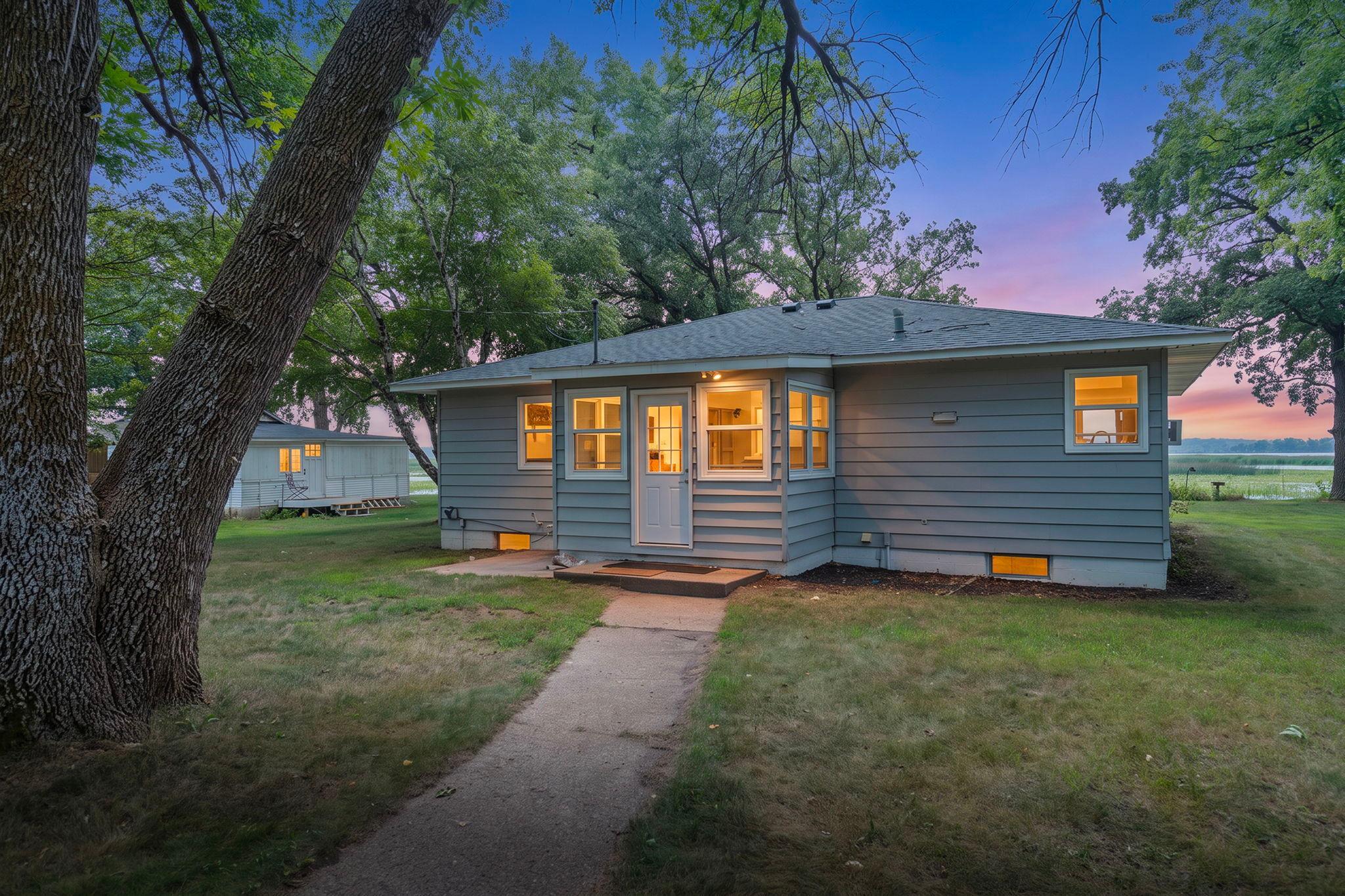 1st image of 1095 Belview Rd, South Haven, MN 55382 | MLS# 7128423