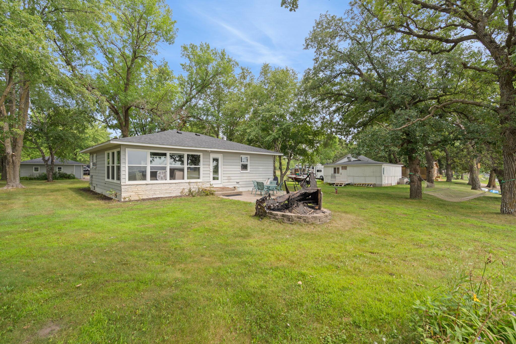 2nd image of 1095 Belview Rd, South Haven, MN 55382 | MLS# 7128423