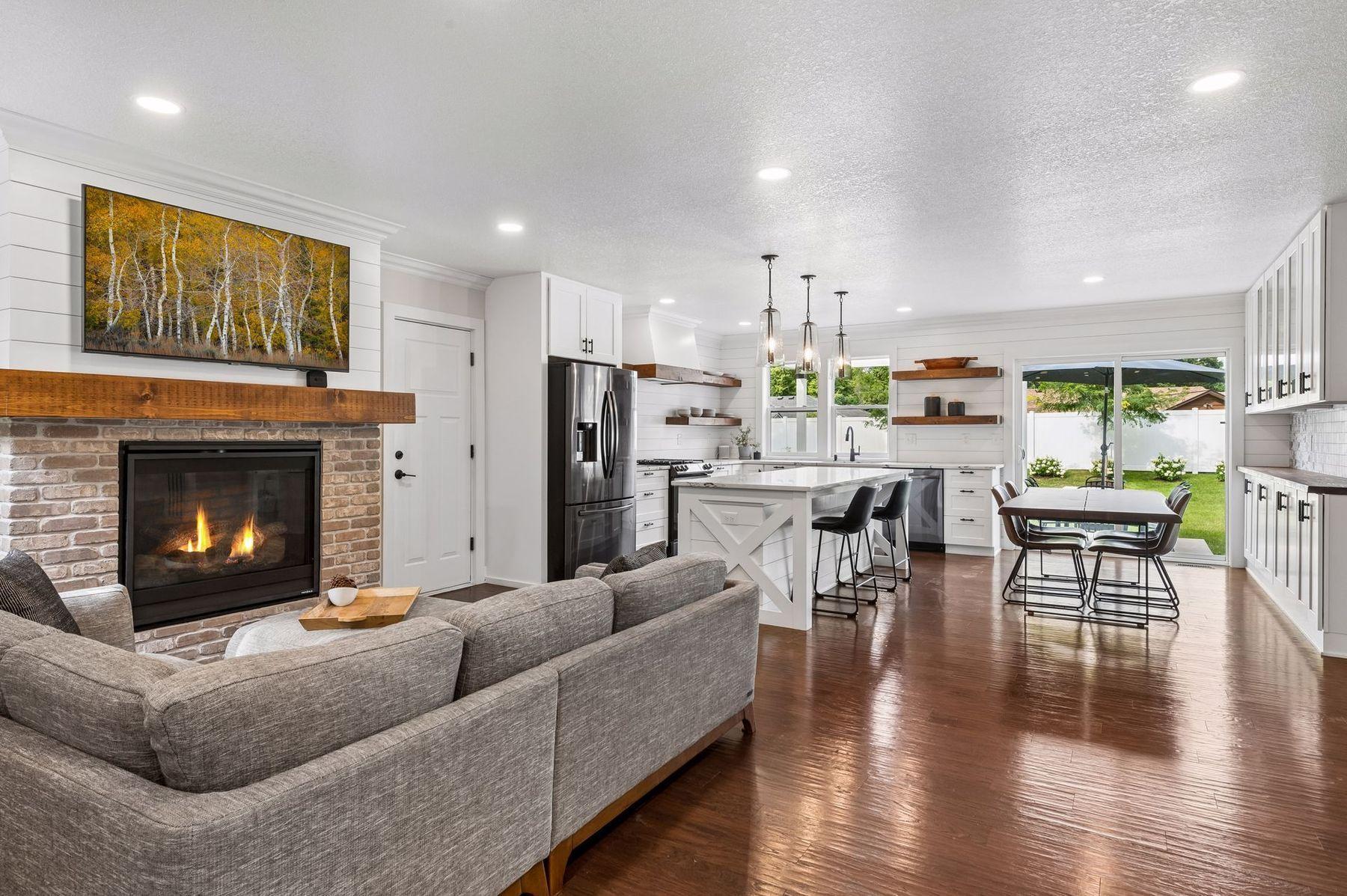 4th image of 3912 Brunswick Ave S, Saint Louis Park, MN 55416 | MLS# 7128431