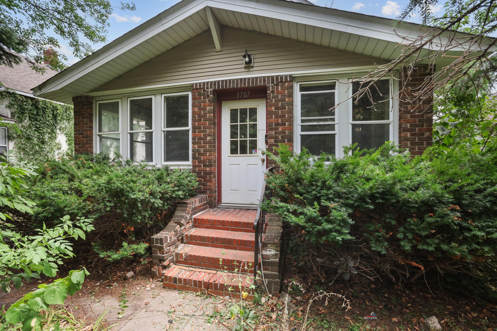 1st image of 3707 21st Ave S, Minneapolis, MN 55407 | MLS# 7128436