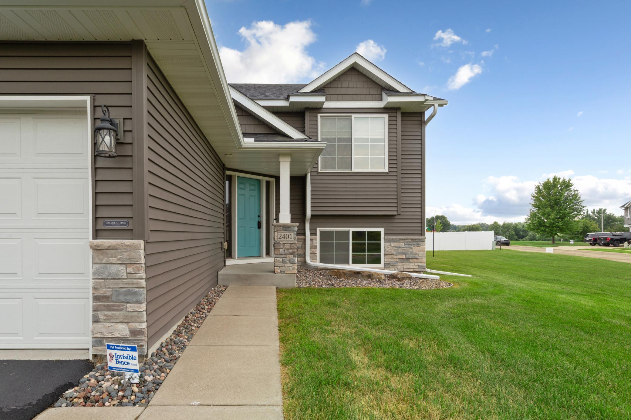 5th image of 2401 Foxtail Ln, Faribault, MN 55021 | MLS# 7128444