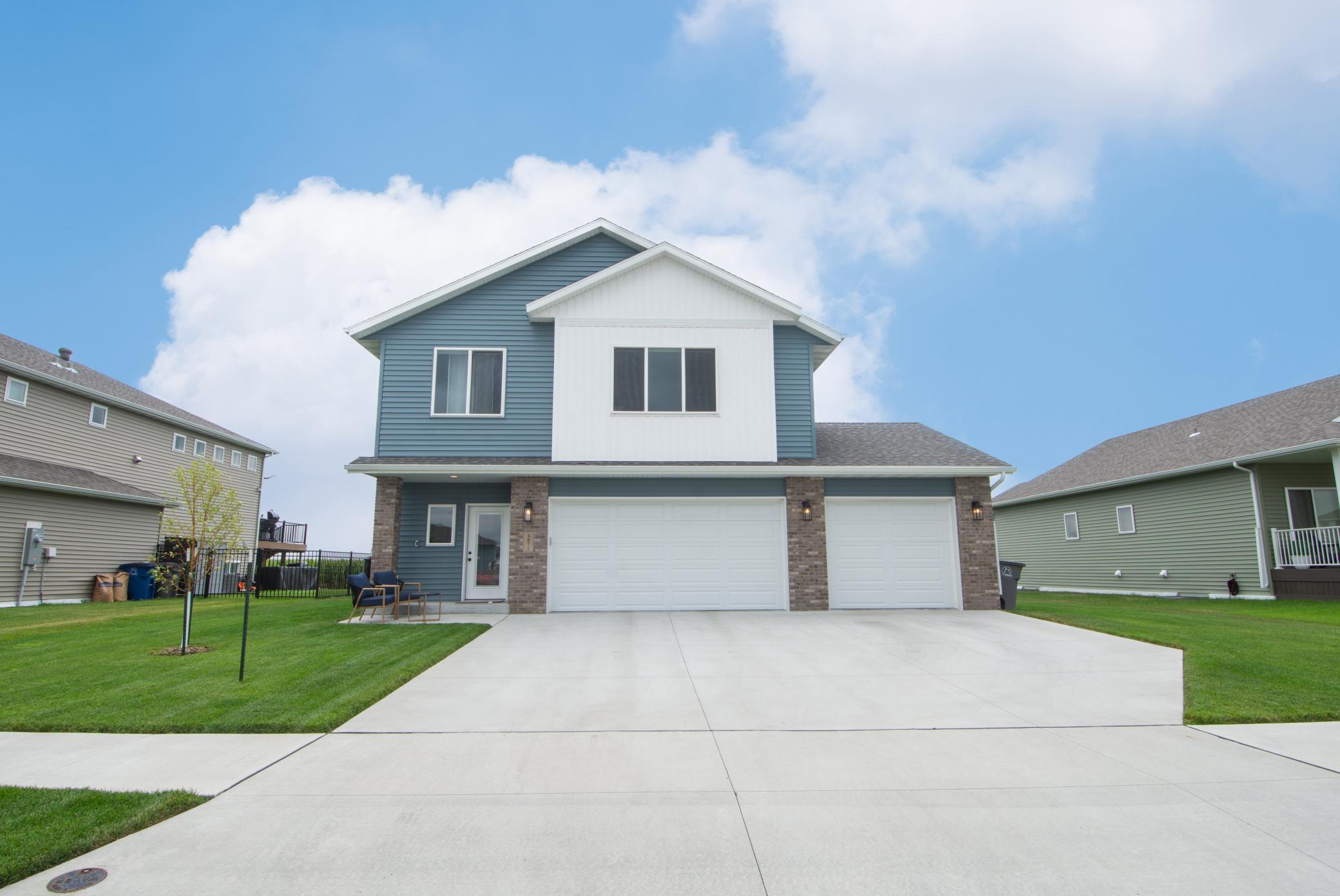 1st image of 4871 Hampton Cir S, Moorhead, MN 56560 | MLS# 7128461